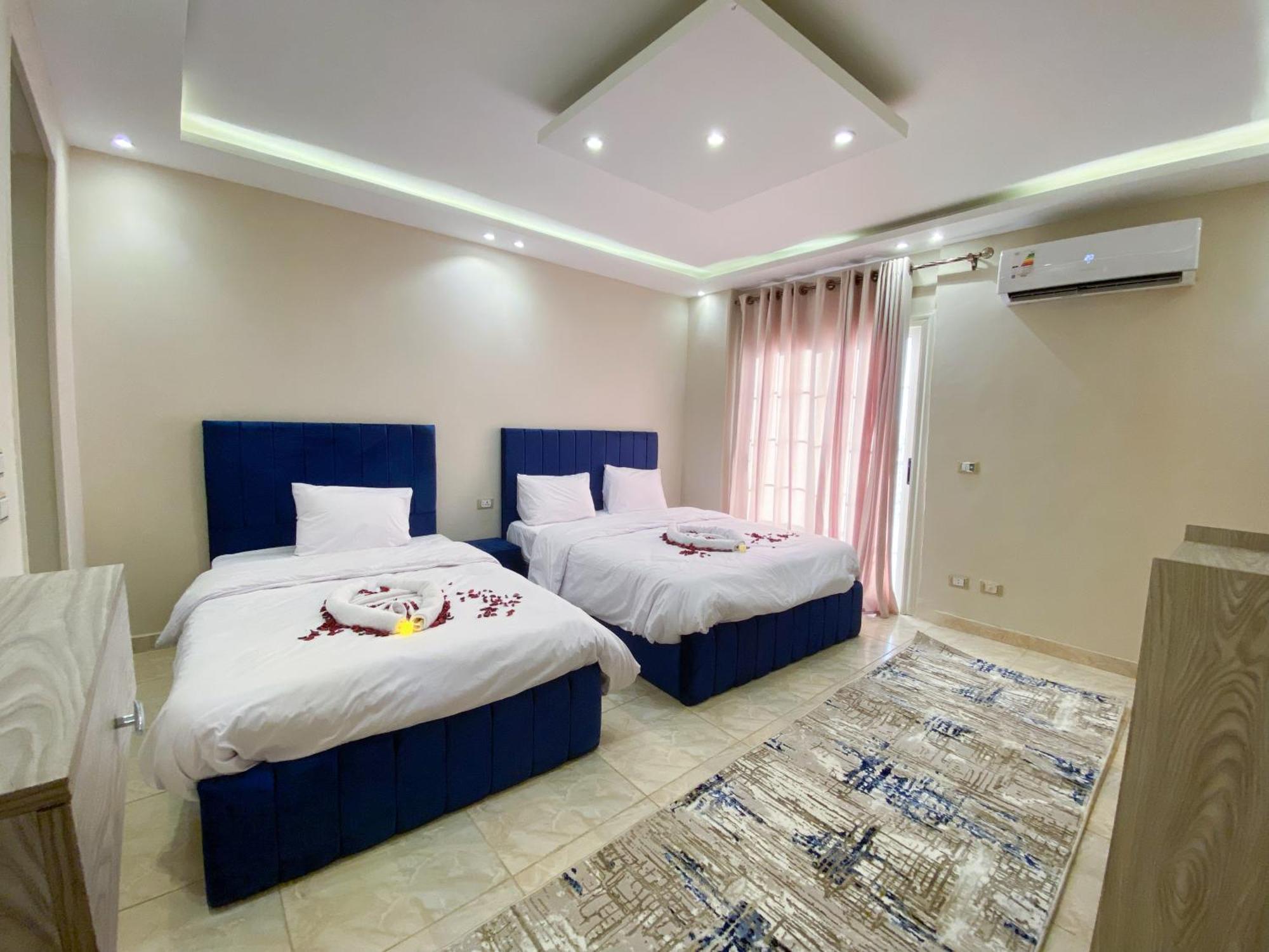 Young Pharaoh View Inn 开罗 外观 照片