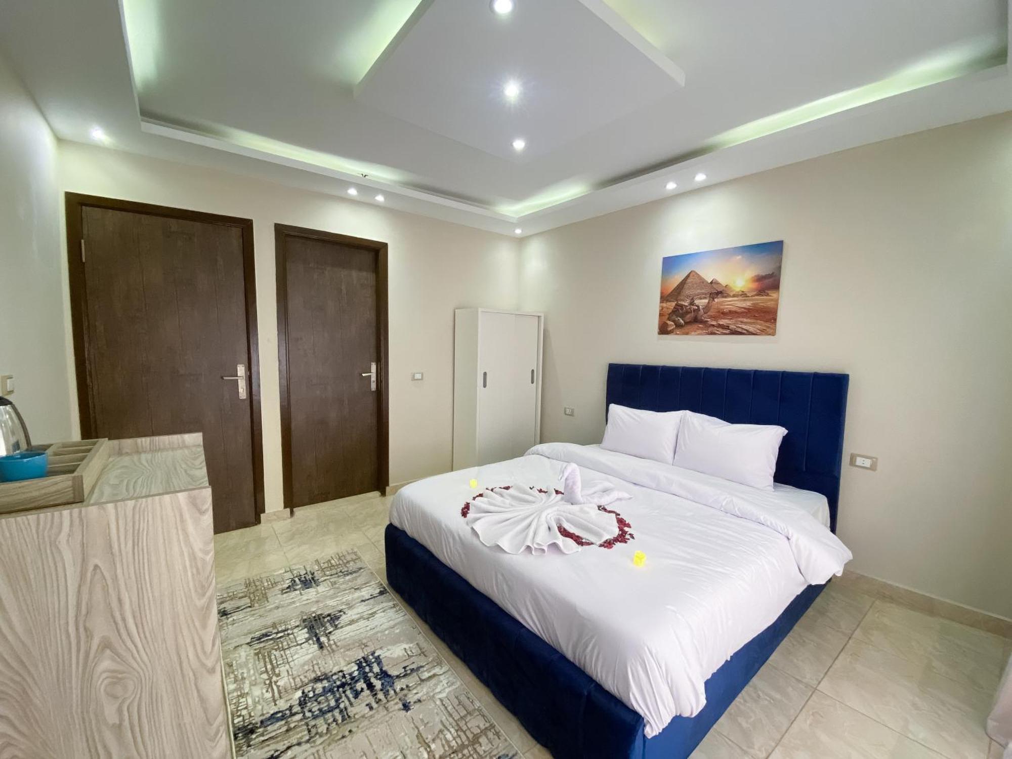 Young Pharaoh View Inn 开罗 外观 照片