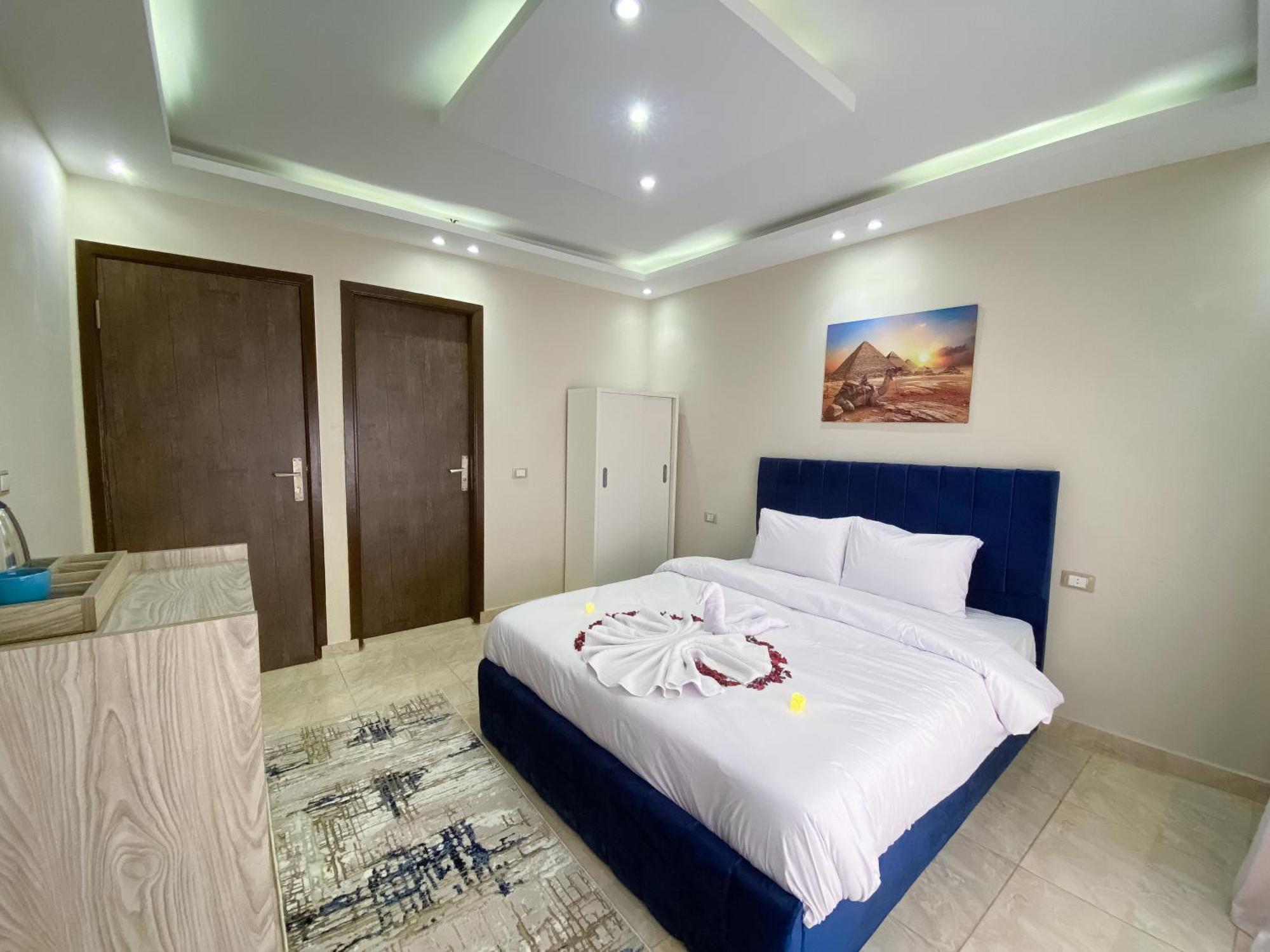 Young Pharaoh View Inn 开罗 外观 照片